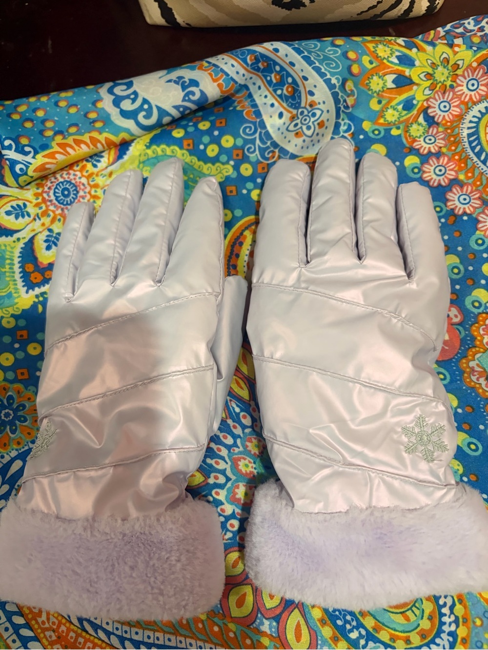 Kids Winter Gloves - Light Purple Faux Fur Cuff
